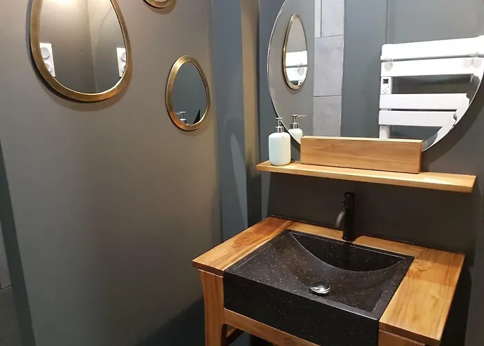 Le Repaire De Rougemare Deco Soignee Et Chaleureuse, Centre Historique Lägenhet *